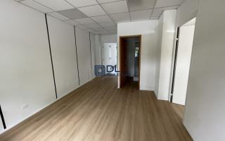 Entrepôt à louer à Les Ulis - 352 m²