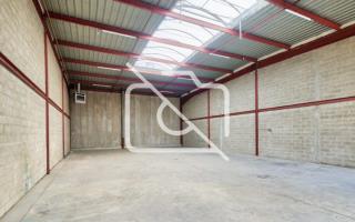 Entrepôt à louer à Bondoufle - 380 m²