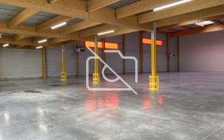 Entrepôt à louer à Brie-Comte-Robert - 3 287 m²