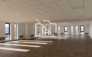 Entrepôt à louer à Brie-Comte-Robert - 3 287 m²