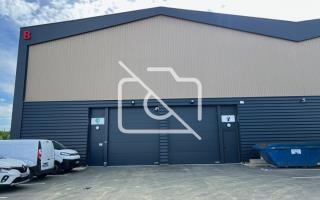 Entrepôt à vendre à Moissy-Cramayel - 1 271 m²