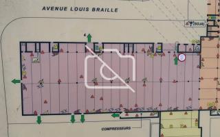 Entrepôt à louer à Morangis - 11 000 m²