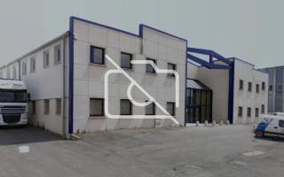 Entrepôt à vendre à Morangis - 2 200 m²