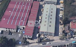 Entrepôt à louer à Stains - 150 m²