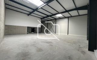 Entrepôt à louer à Bondoufle - 394 m²