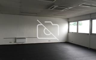 Entrepôt à louer à Chilly-Mazarin - 837 m²