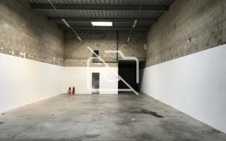 Entrepôt à louer à Chilly-Mazarin - 837 m²