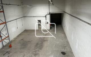 Entrepôt à louer à Chilly-Mazarin - 837 m²