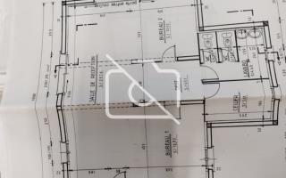 Entrepôt à vendre à Brie-Comte-Robert - 1 200 m²