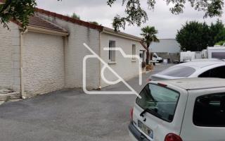 Entrepôt à vendre à Brie-Comte-Robert - 1 200 m²