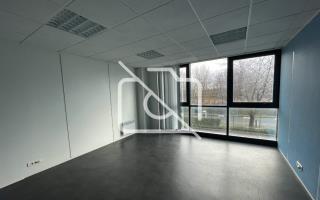 Entrepôt à louer à Alfortville - 1 100 m²