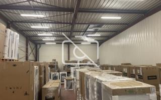 Entrepôt à louer à Draveil - 300 m²