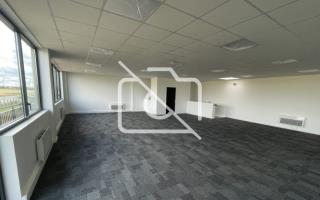 Entrepôt à vendre à Villebon-sur-Yvette - 493 m²