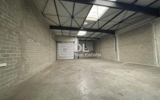 Entrepôt à louer à Alfortville - 329 m²