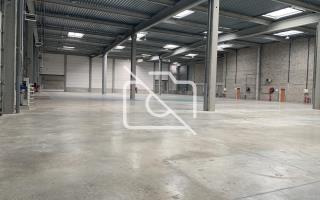 Entrepôt à louer à Combs-la-Ville - 3 403 m²