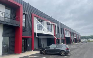 Entrepôt à louer à Ferrières-en-Brie - 2 827 m²