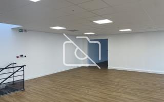 Entrepôt à louer à Ferrières-en-Brie - 2 827 m²