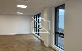 Entrepôt à louer à Ferrières-en-Brie - 2 827 m²