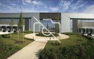 Entrepôt à louer à Moissy-Cramayel - 6 620 m²