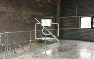 Entrepôt à louer à Valenton - 120 m²