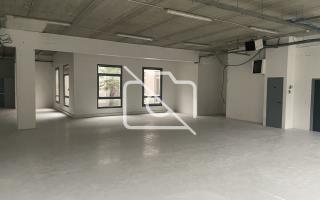 Entrepôt à louer à Roissy-en-France - 603 m²