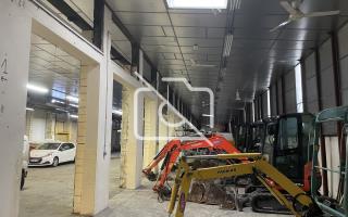 Entrepôt à louer à Villeneuve-le-Roi - 2 000 m²