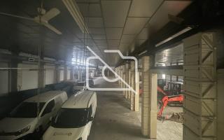 Entrepôt à louer à Villeneuve-le-Roi - 2 000 m²