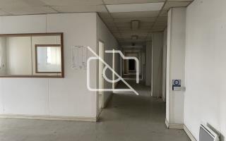 Entrepôt à louer à Villeneuve-le-Roi - 2 000 m²