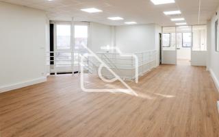 Entrepôt à louer à Saint Thibault des Vignes - 2 143 m²