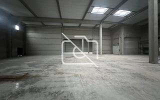 Entrepôt à louer à Moissy-Cramayel - 2 600 m²
