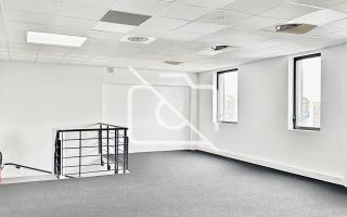 Entrepôt à louer à Bonneuil-sur-Marne - 311 m²