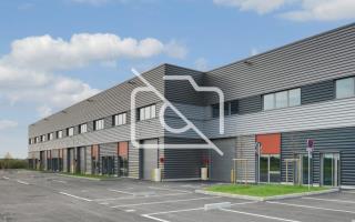 Entrepôt à louer à Le Thillay - 3 700 m²