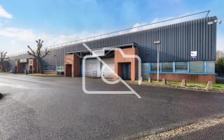 Entrepôt à louer à Villepinte - 257 m²