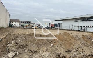 Terrain à louer à Vigneux-sur-Seine - 2 400 m²