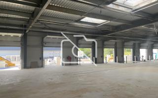 Entrepôt à louer à Bussy-Saint-Georges - 2 300 m²