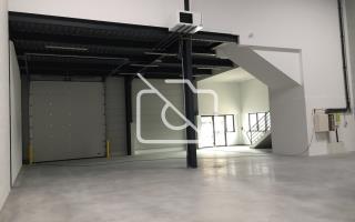 Entrepôt à louer à Vaires-sur-Marne - 409 m²
