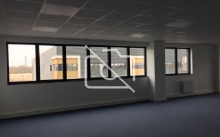 Entrepôt à louer à Vaires-sur-Marne - 409 m²