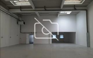 Entrepôt à louer à Lieusaint - 712 m²