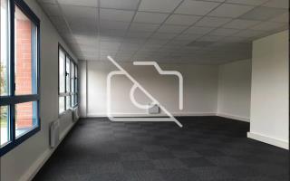 Entrepôt à louer à Lieusaint - 712 m²