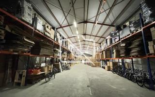 Entrepôt à louer à Bobigny - 949 m²