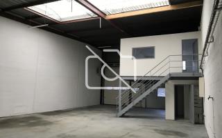 Entrepôt à louer à Lisses - 226 m²