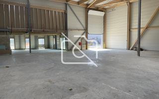 Entrepôt à louer à Courtry - 699 m²