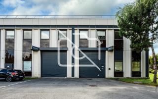 Entrepôt à louer à Antony - 357 m²