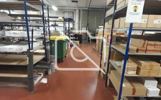 Entrepôt à louer à Antony - 357 m²