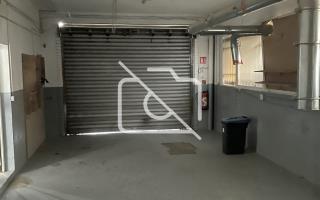 Entrepôt à louer à Buc - 620 m²