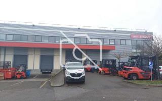 Entrepôt à louer à Trappes - 2 658 m²