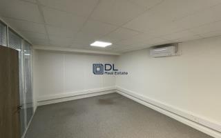 Entrepôt à vendre à Jouy-en-Josas - 647 m²