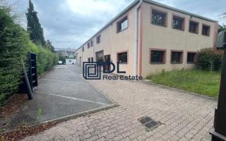 Entrepôt à vendre à Jouy-en-Josas - 647 m²