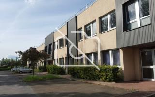 Entrepôt à louer à Coignières - 1 344 m²