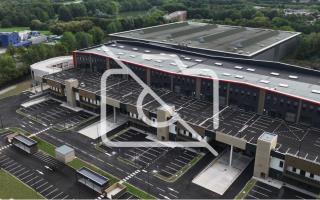 Entrepôt à louer à Élancourt - 13 044 m²